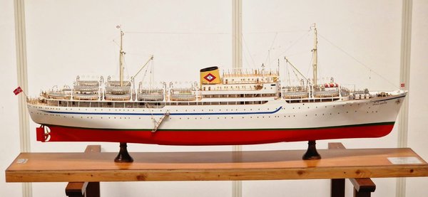 Werftmodell des norwegischen Passagier-/Auswandererschiffes "MS SKAUBRYN"